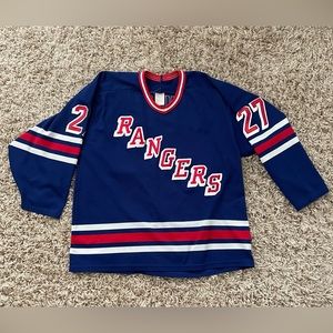 Rangers Hockey Jersey - Kovalev #27.  CCM. Men’s size L.